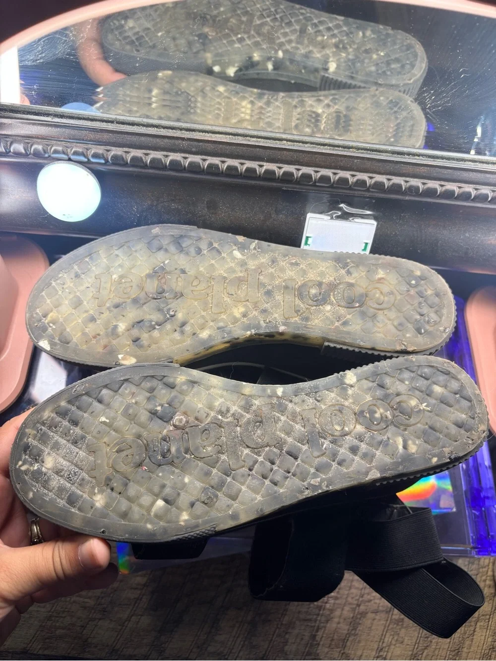 Cool Earth Steve Madden Recycled Wedges